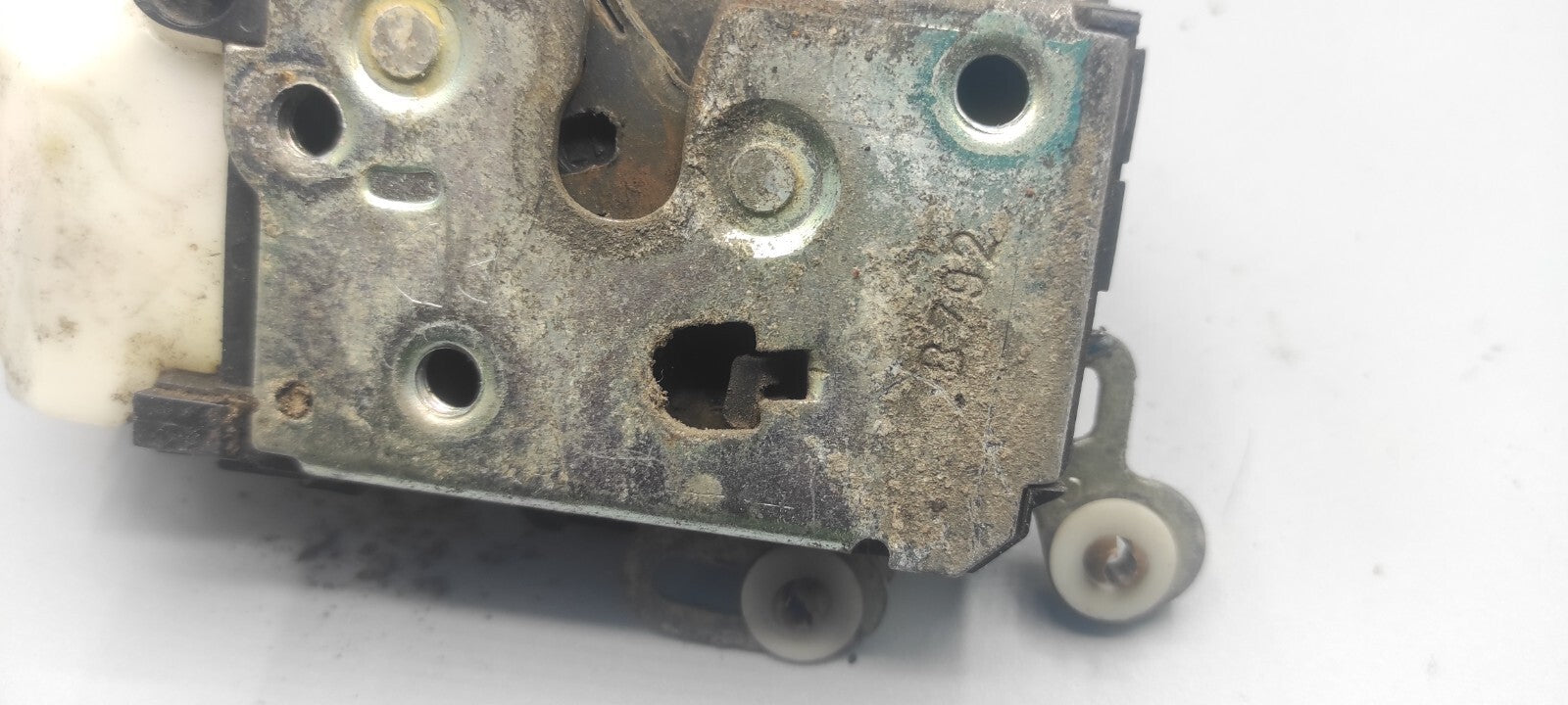 Alfa Romeo GT 1.9JTD 110kW Diesel 2006 LHD Front Right Door Lock B792