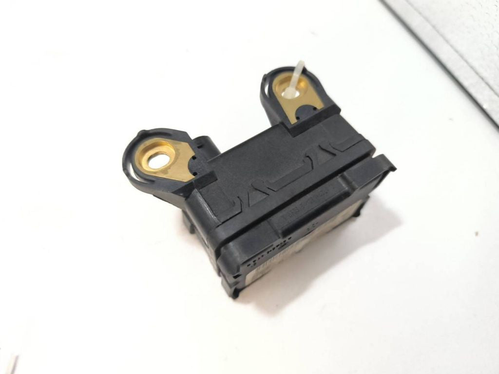 Mercedes-Benz C W203 2004 ESP acceleration yaw rate sensor A0035429818 