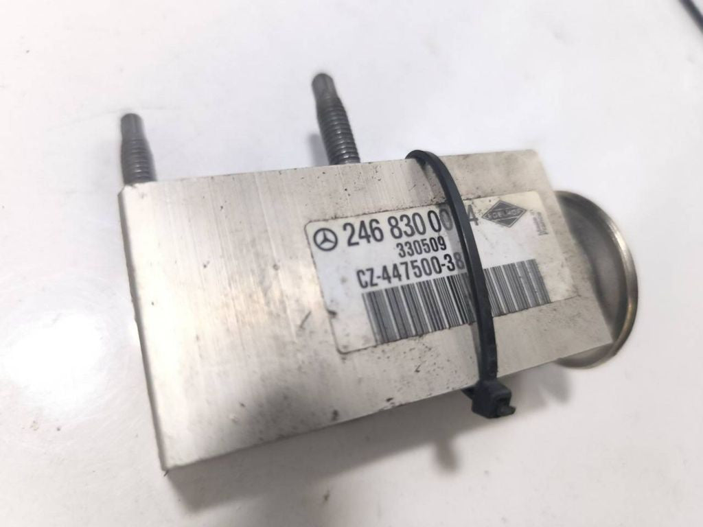Mercedes-Benz B W246 W242 2013 Air conditioning AC expansion valve 