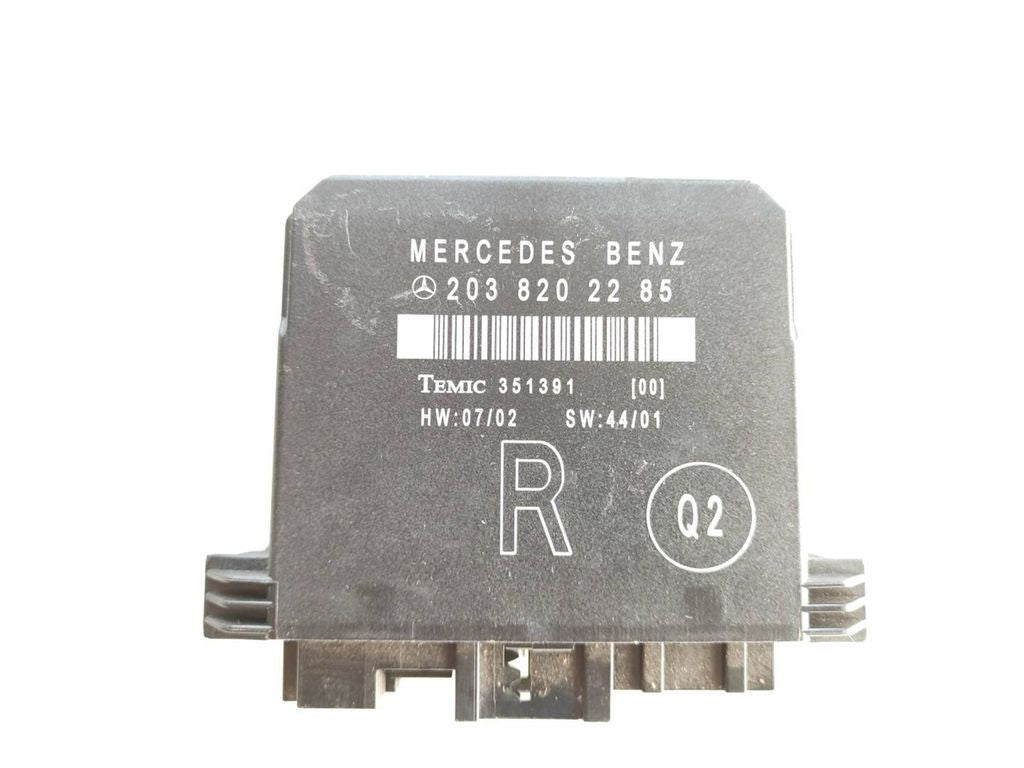 Mercedes-Benz C W203 2000 door control unit module 2038202285 
