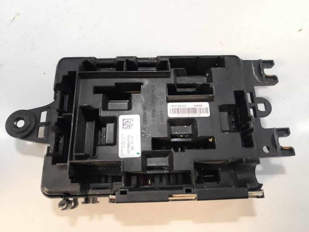 BMW 3 F30 F35 F31 2012 Fuse module 9337880 