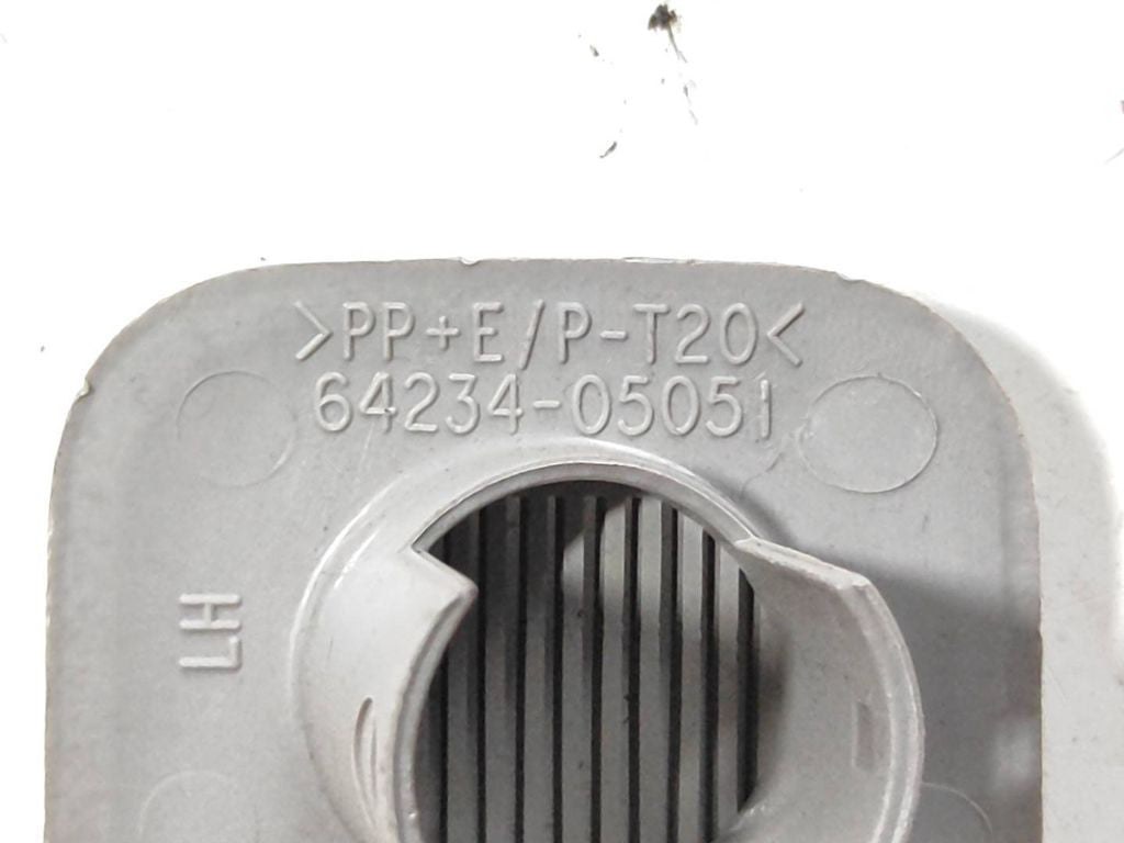 Toyota Avensis T250 2008 interior part 6423405051 