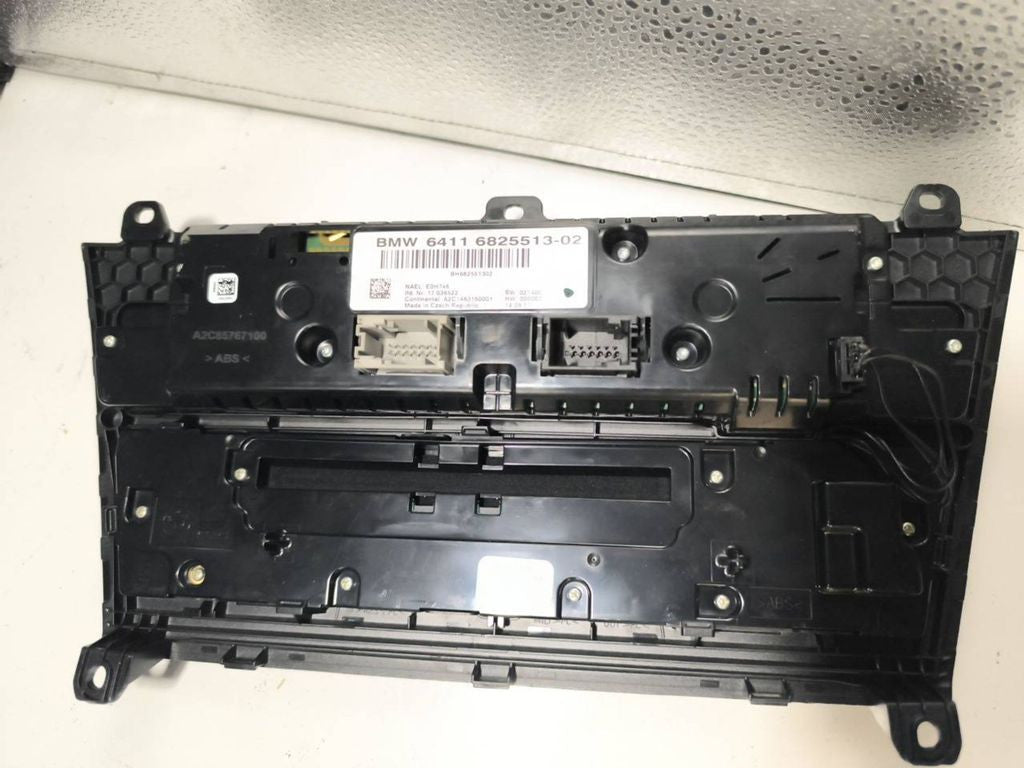 BMW X3 F25 2016 Climate control unit module 6825513 