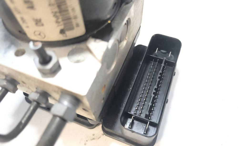 Mercedes-Benz C W204 2011 ABS Pump A2044316912 