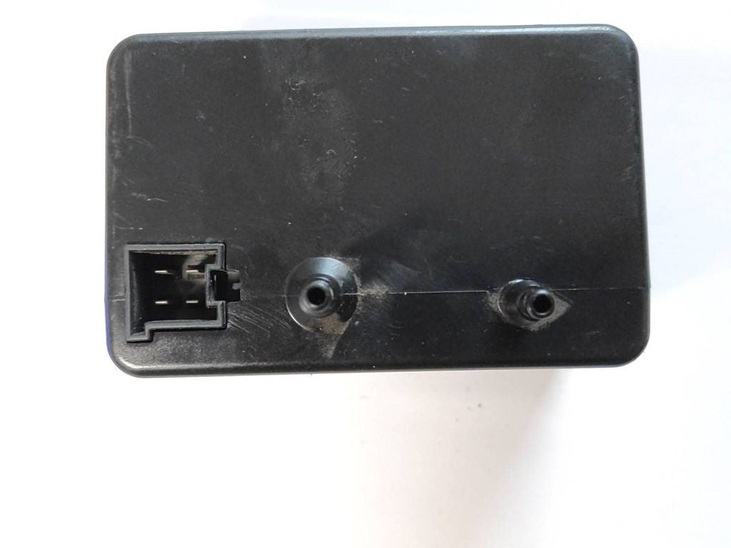 Mercedes-Benz S W221 2011 Central locking vacuum pump A3510010010 