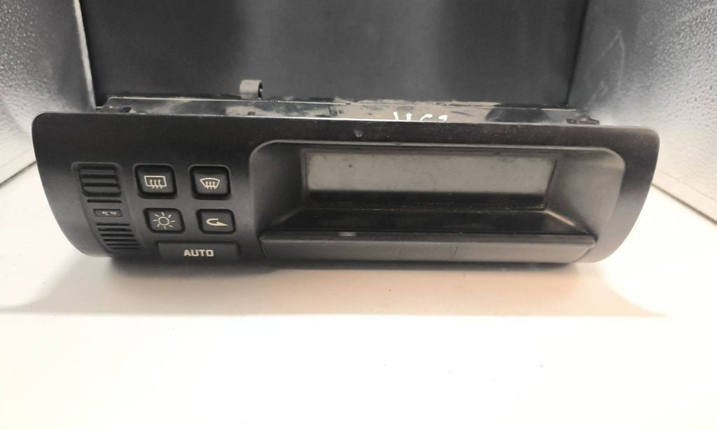 Renault Safrane 1998 Climate control unit module 7700839685 