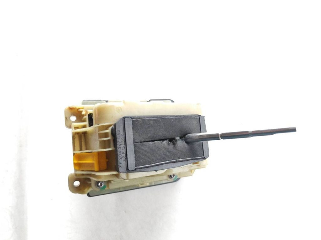 Mercedes-Benz C W204 2007 gear selector shifter A2042673724 