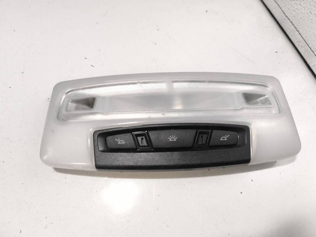 BMW 3 F30 F35 F31 2014 rear seat light 17934900 