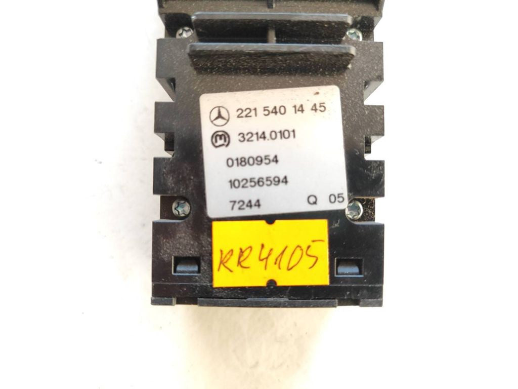 Mercedes-Benz S W221 2005 Hand parking brake switch 2215401445 