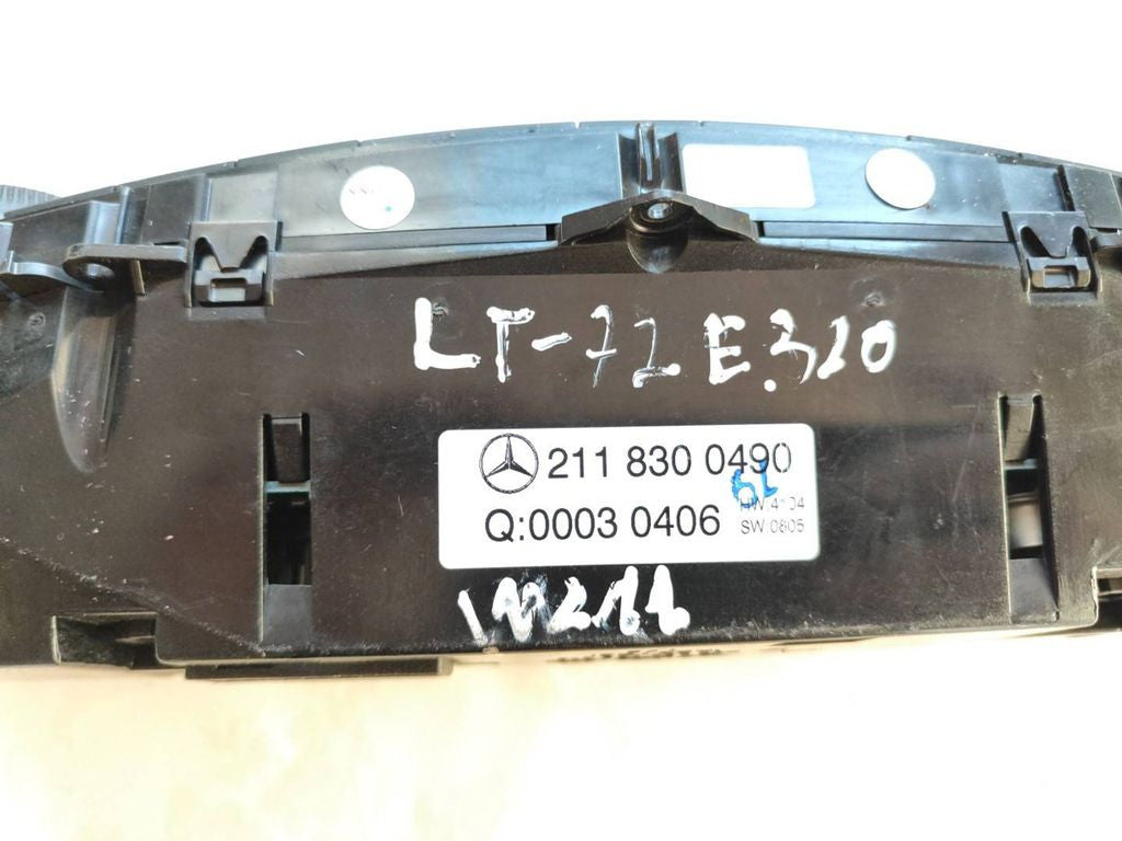 Mercedes-Benz E W211 2004 Climate control unit module 2118300490 