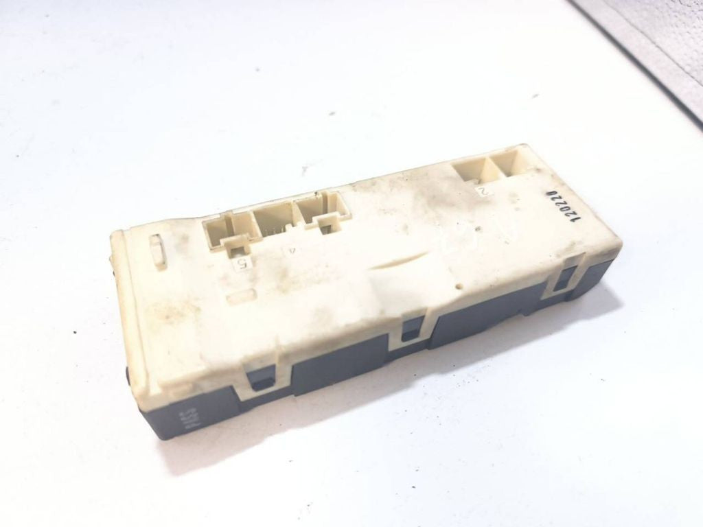 Mercedes-Benz E W212 2010 Tailgate trunk control unit module A2129004203 
