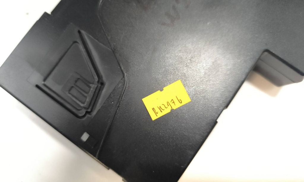 Mercedes-Benz C W204 2012 Diesel SAM control unit 2049060205 5DK01102211