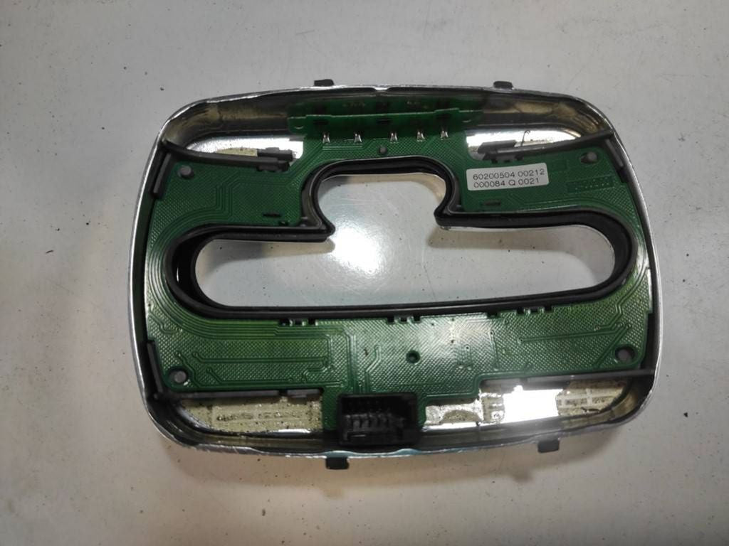 Volkswagen PASSAT B5.5 2001 Gear shifter surround trim plastic 60200504 