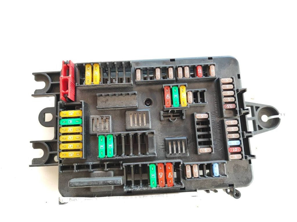 BMW 4 F36 Gran coupe 2018 Fuse module 9389070 