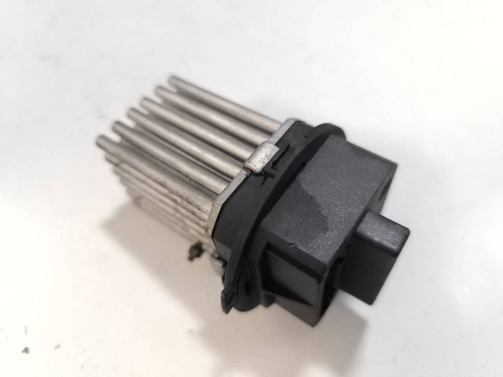 Mercedes-Benz C W204 2009 Heater regulator blower fan resistor 5HL00894130