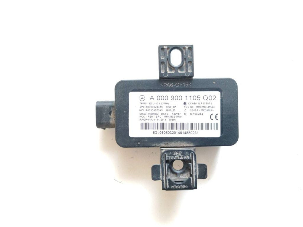 Mercedes-Benz C W205 2014 Tyre pressure control module A0009001105 