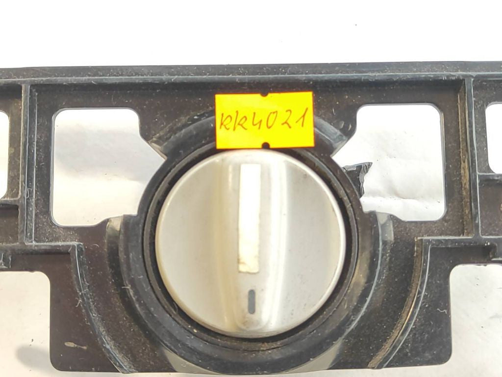 Volkswagen Golf IV 2000 Sunroof switch 1J0959613E 