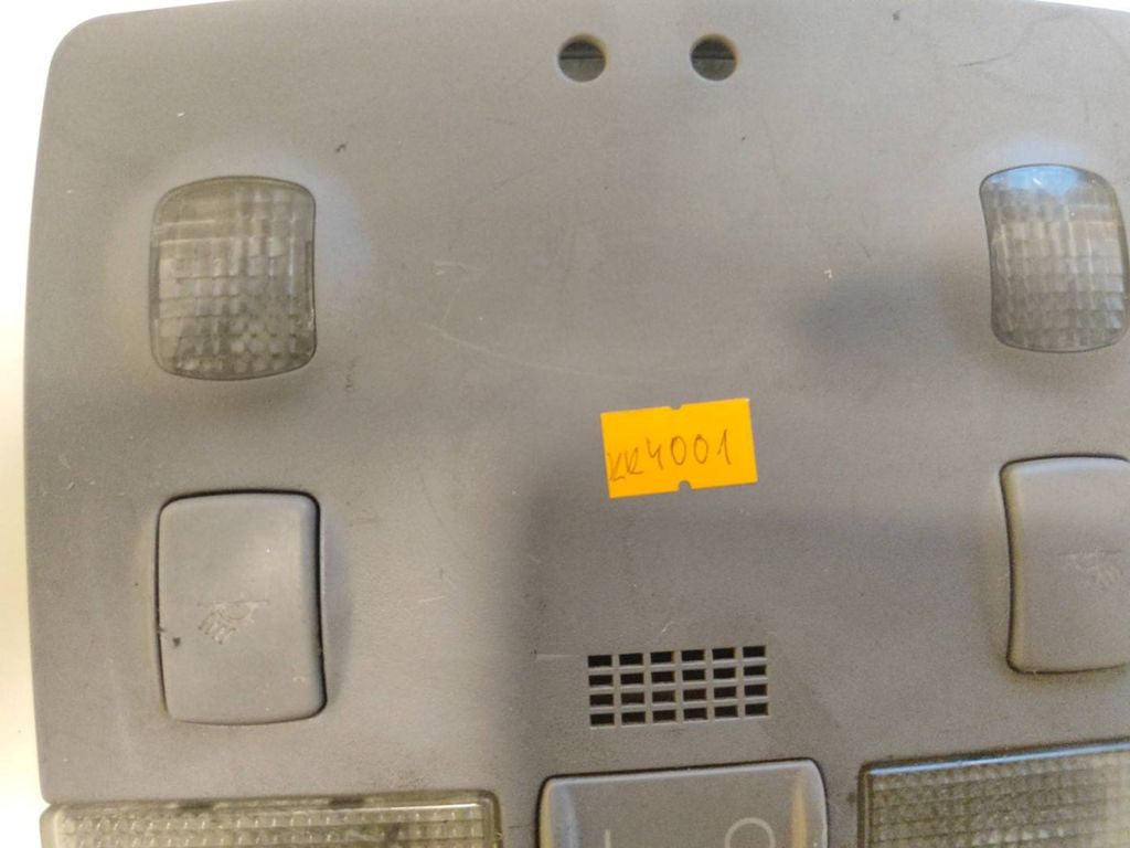 Audi A4 S4 B5 8D 2001 front seat light 8D0947111P 