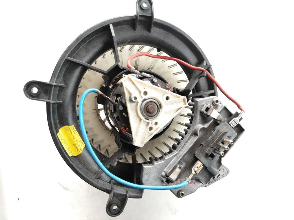 Mercedes-Benz E W210 1999 Heater blower fan motor 2108206210 