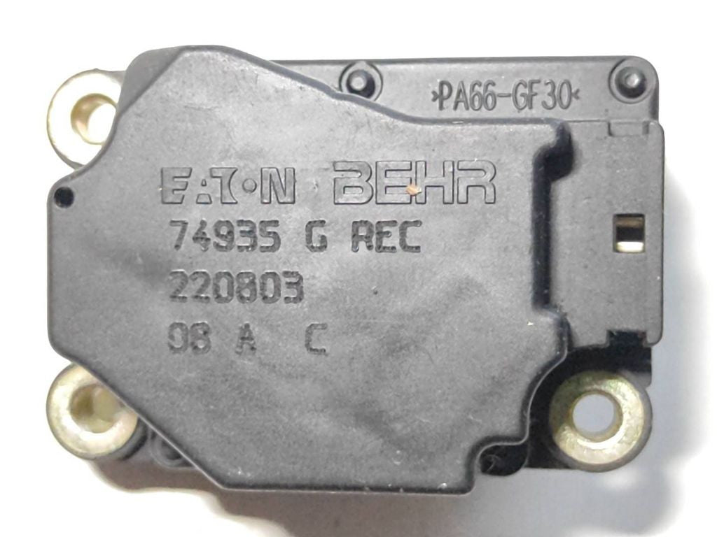 Volvo S60 2002 Air heater flap actuator motor 74935G 