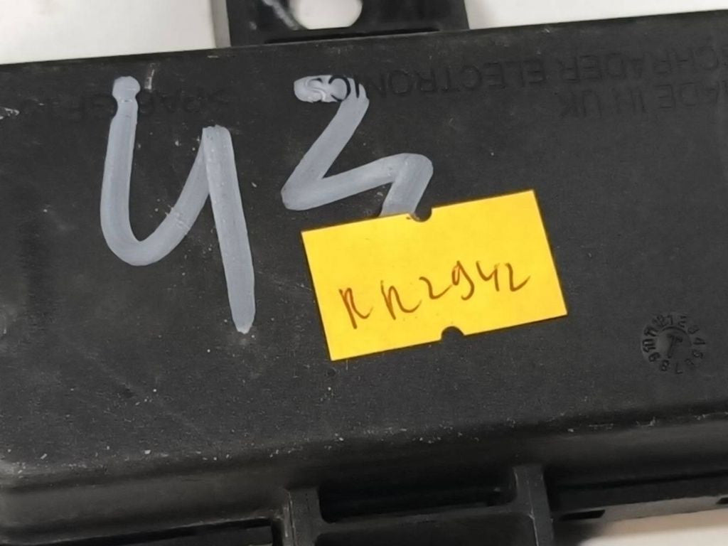 Mercedes-Benz C W205 2014 Tyre pressure control module A0009006907 