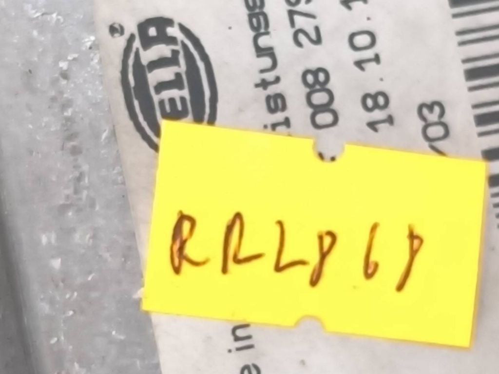 Mercedes-Benz E W211 2004 headlight ballast module igniter xenon 5DF00827950