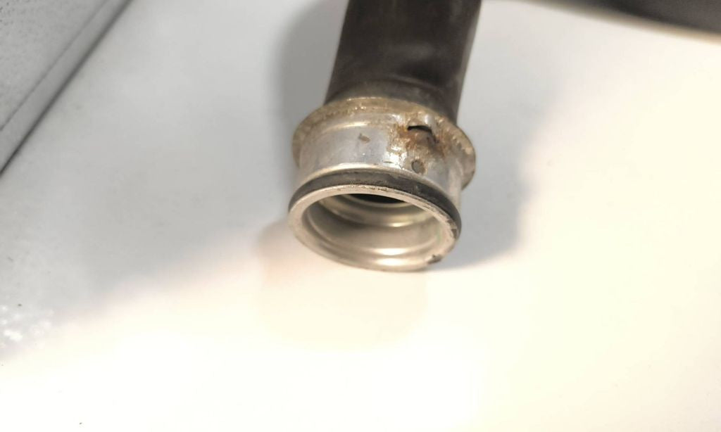 Mercedes-Benz E W212 2010 Diesel engine water coolant pipe hose A2045012982