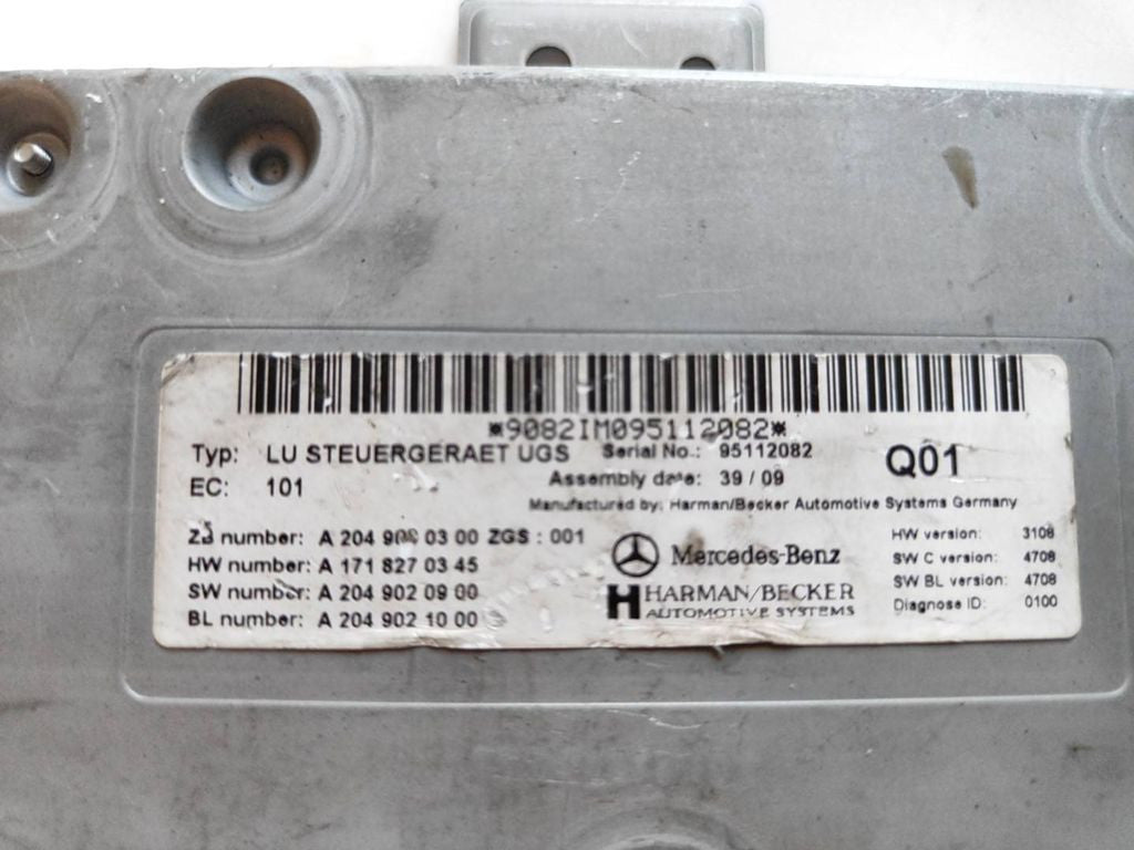 Mercedes-Benz C W204 2007 Head unit multimedia control A2049000300 