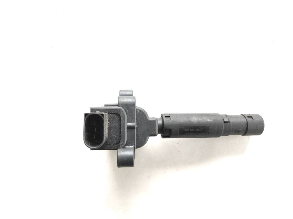 Mercedes-Benz C W203 2000 High voltage ignition coil A0001502580 