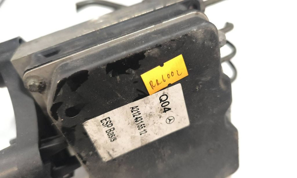 Mercedes-Benz E W212 2012 ABS Pump 0265236464 