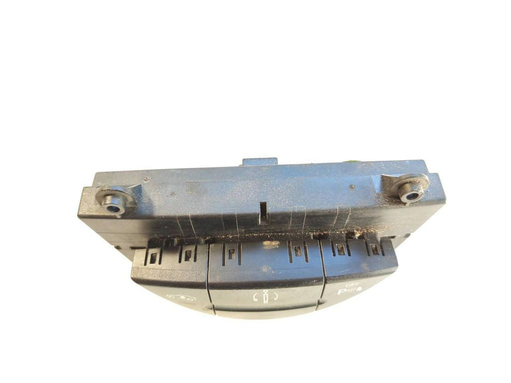 Mercedes-Benz E W211 2004 Parking PDC sensor switch 2118217058 