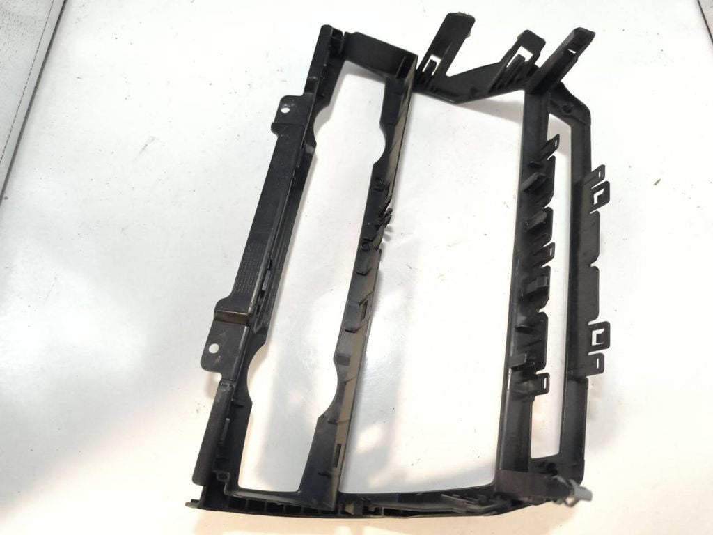 BMW X5 E70 2007 Radio GPS head unit trim T0027285 