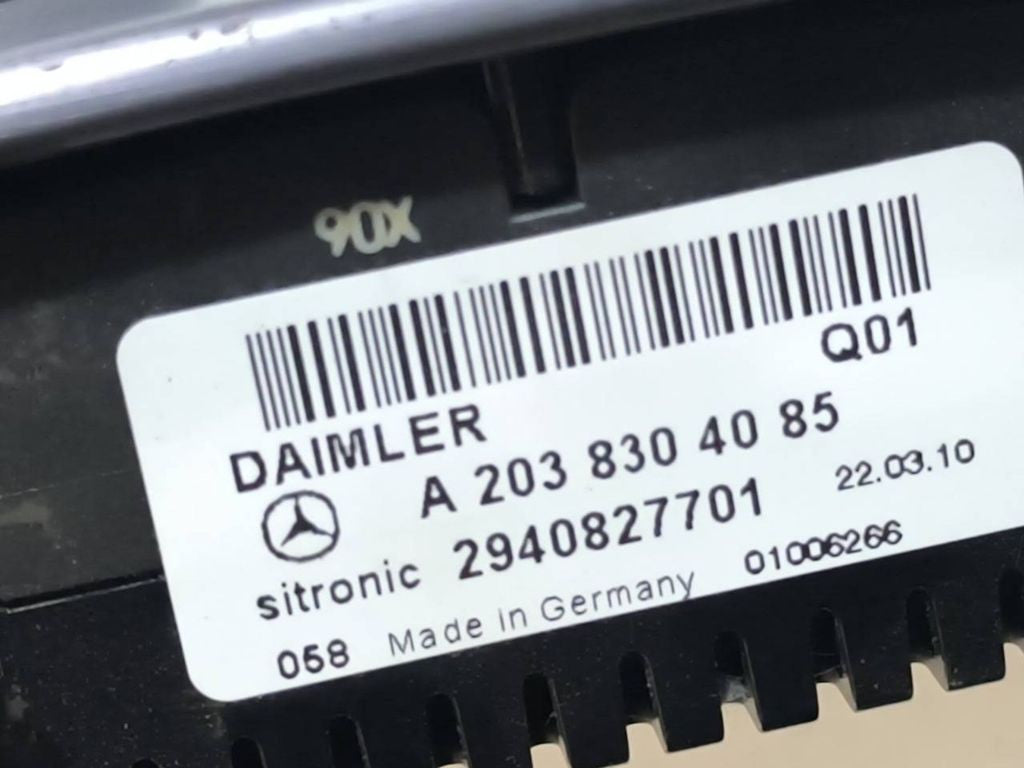 Mercedes-Benz C W203 2005 Climate control unit module 2038304085 