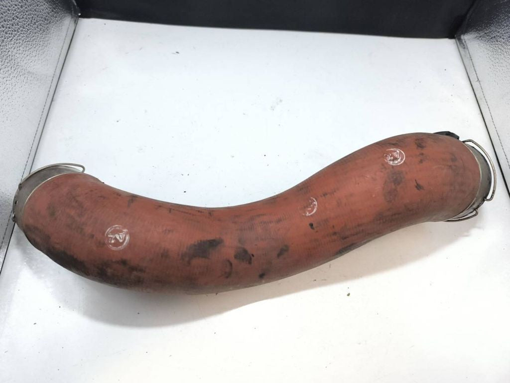 Mercedes-Benz E W212 2013 Diesel Engine intercooler hose pipe A2125280882 