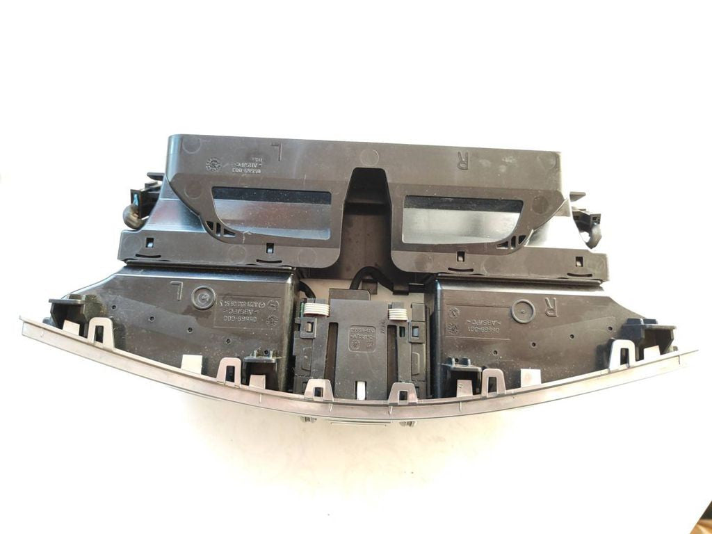 Mercedes-Benz S W221 2008 dash center air vent grill A2218300954 