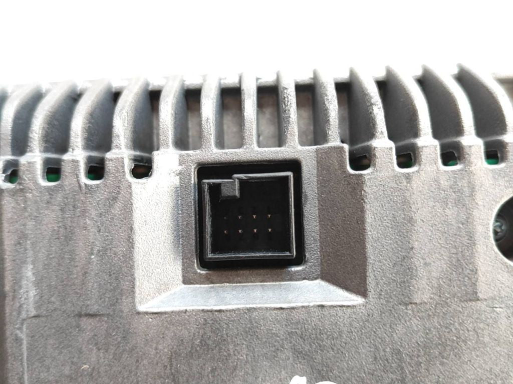 Mercedes-Benz C W204 2012 Dashboard LCD screen display A2049007508 