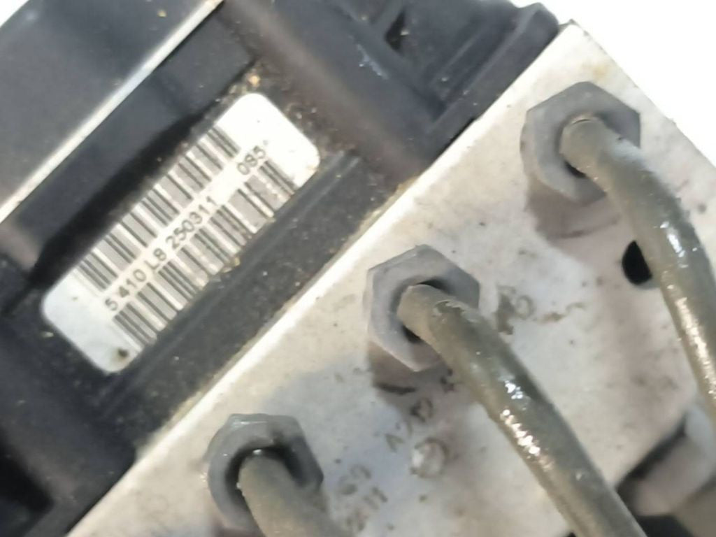 Mercedes-Benz E W212 2011 ABS Pump 0265236369 