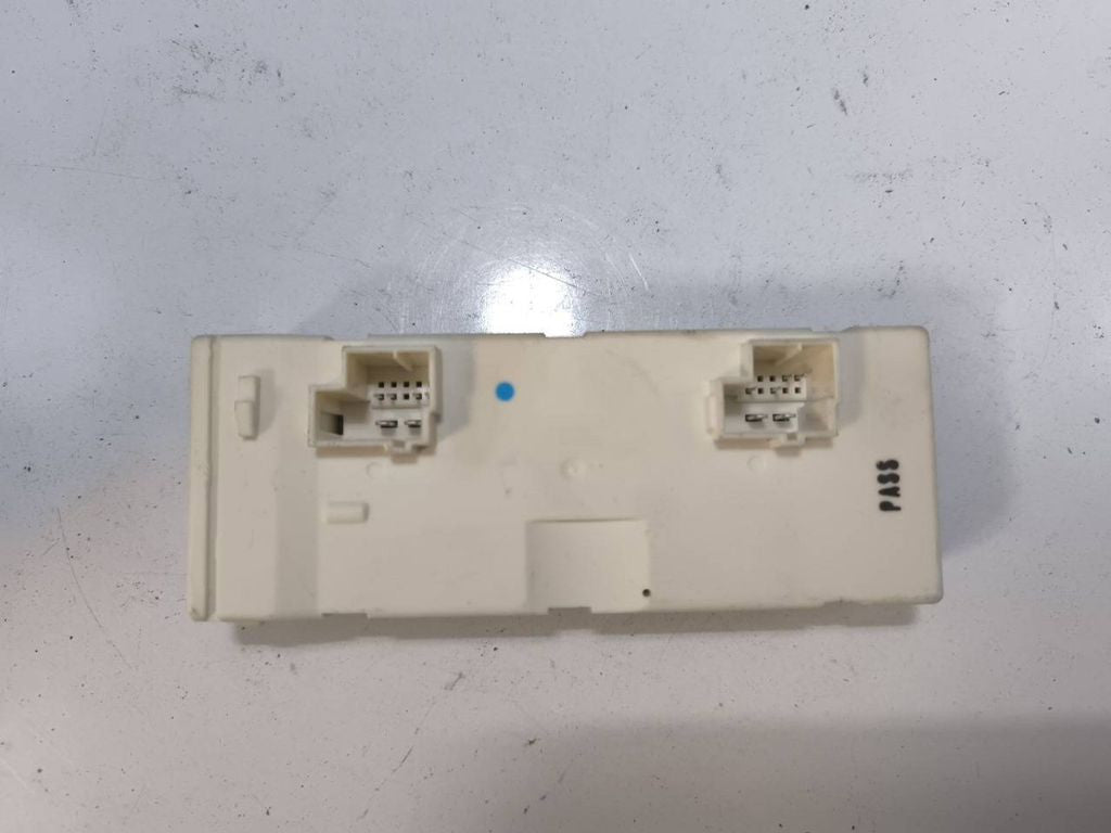 Mercedes-Benz C W205 2014 Tailgate trunk control unit module A2059007218 