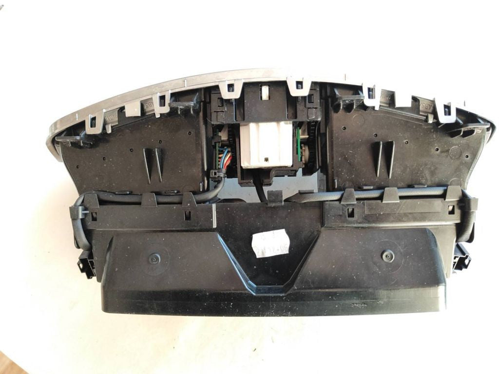 Mercedes-Benz S W221 2008 dash center air vent grill A2218300954 