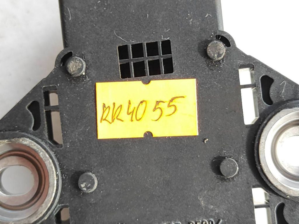 Mercedes-Benz E W212 2011 ESP acceleration yaw rate sensor A005422618 