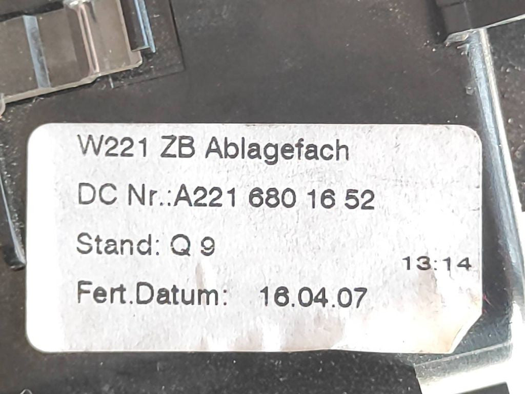 Mercedes-Benz S W221 2013 Front ashtray insert A2216801652 