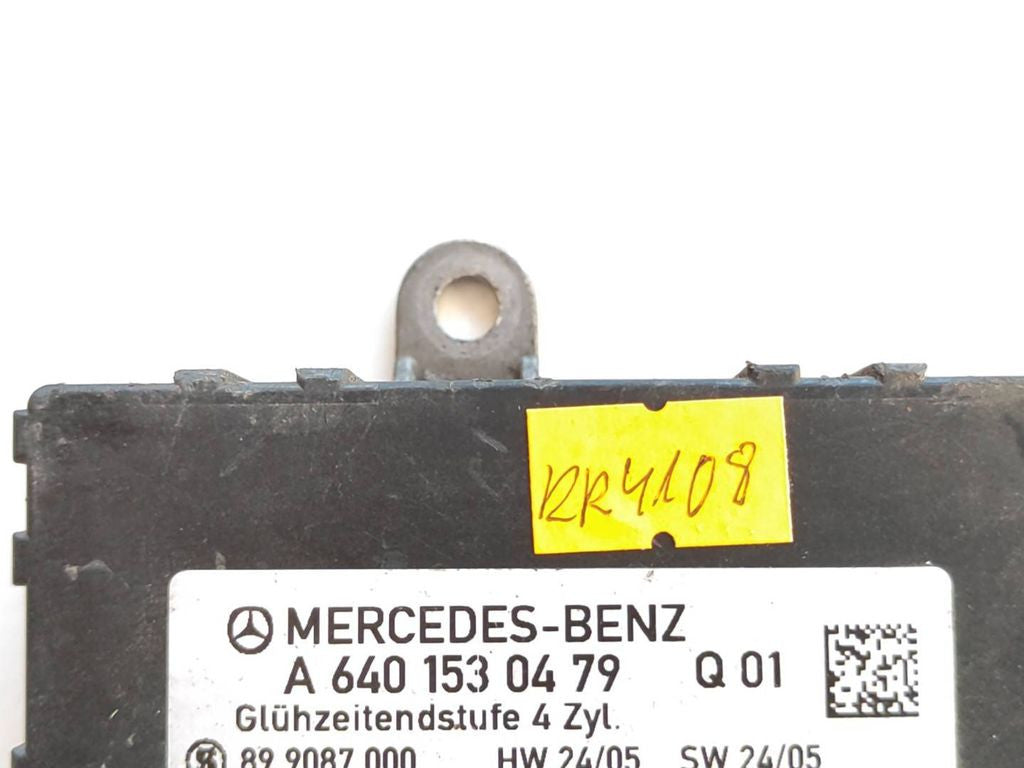 Mercedes-Benz A W169 2008 Glow plug pre heat relay A6401530479 