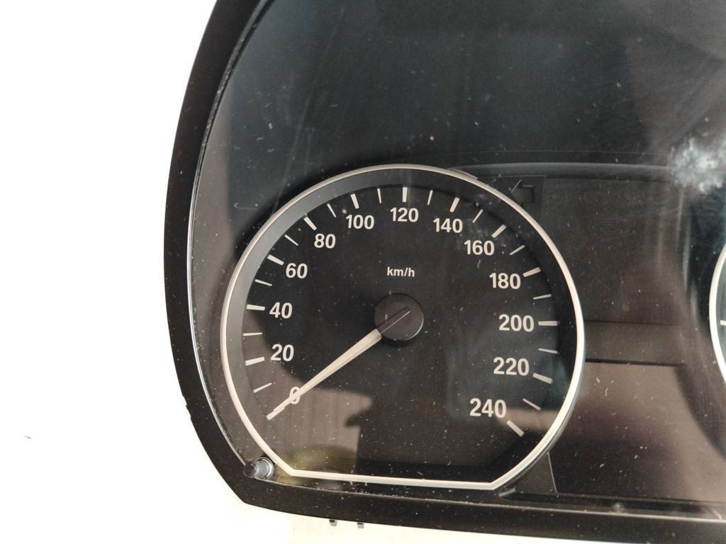 BMW 1 E81 E87 2007 Diesel speedometer instrument cluster 9166821 