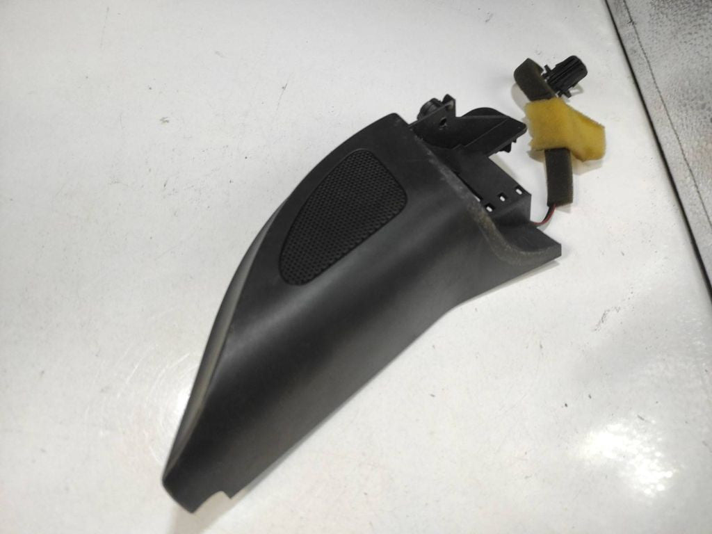 Volkswagen Golf V 2006 Front door left speaker trim 1K0837993B