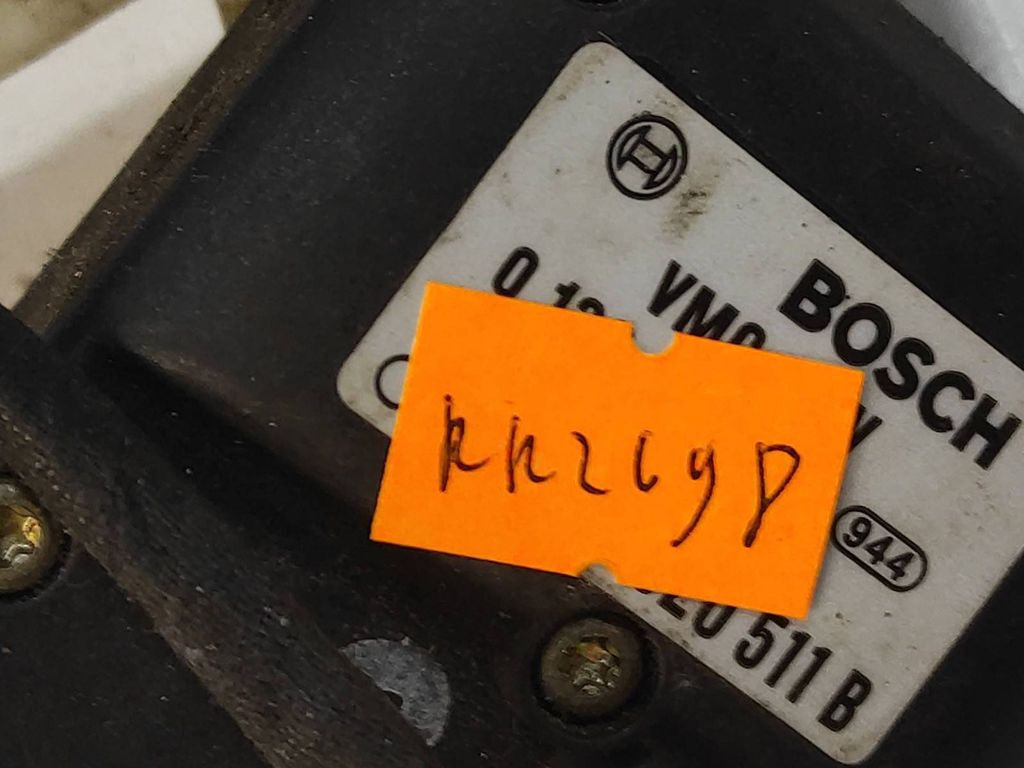 Audi A6 C4 4A 1.8 1996 Air heater flap actuator motor 4A0820511B 