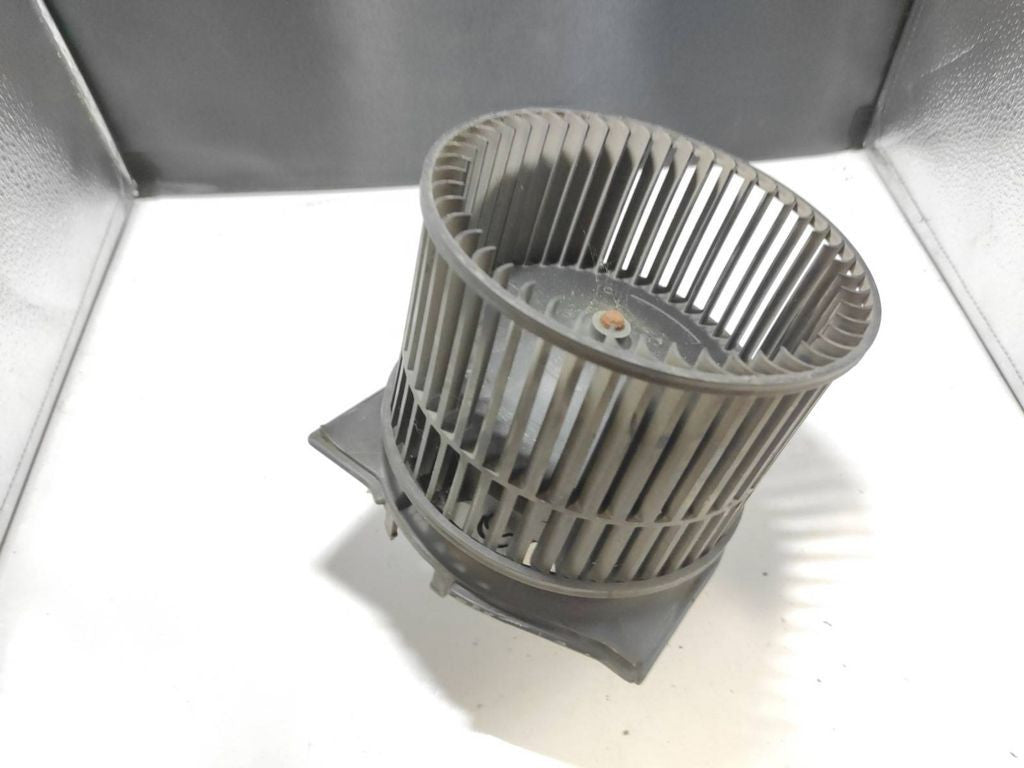 Saab 9-5 2.0T 110kW Petrol 2000 Heater blower fan motor W963968J 