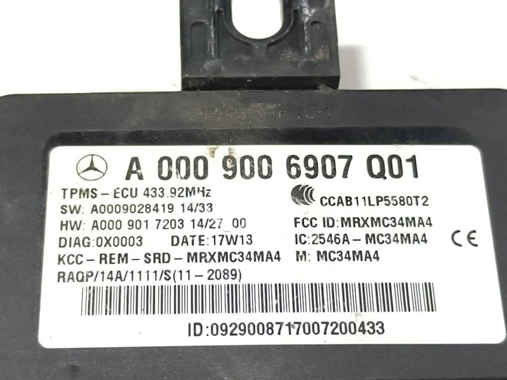 Mercedes-Benz C W205 2014 Tyre pressure control module A0009006907 