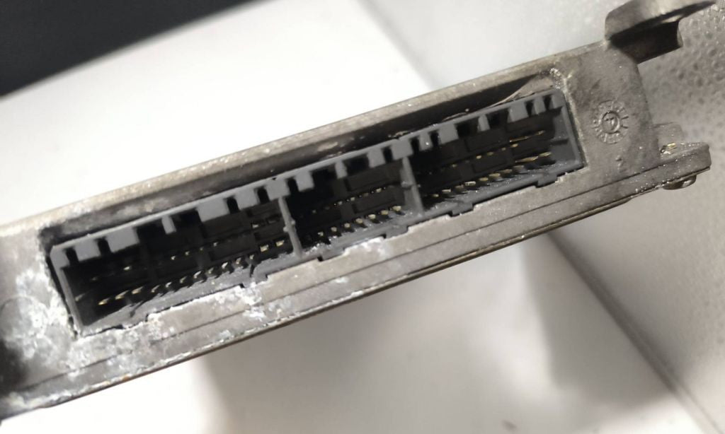 Honda Accord 2.2i 1996 37820P0KG00 Engine control unit module ECU 