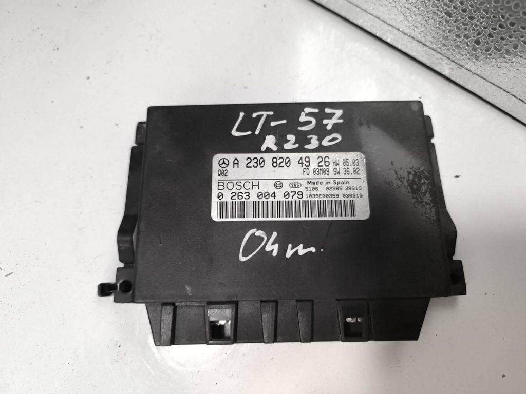 Mercedes-Benz SL R230 2005 Parking PDC control unit module A2308204926 