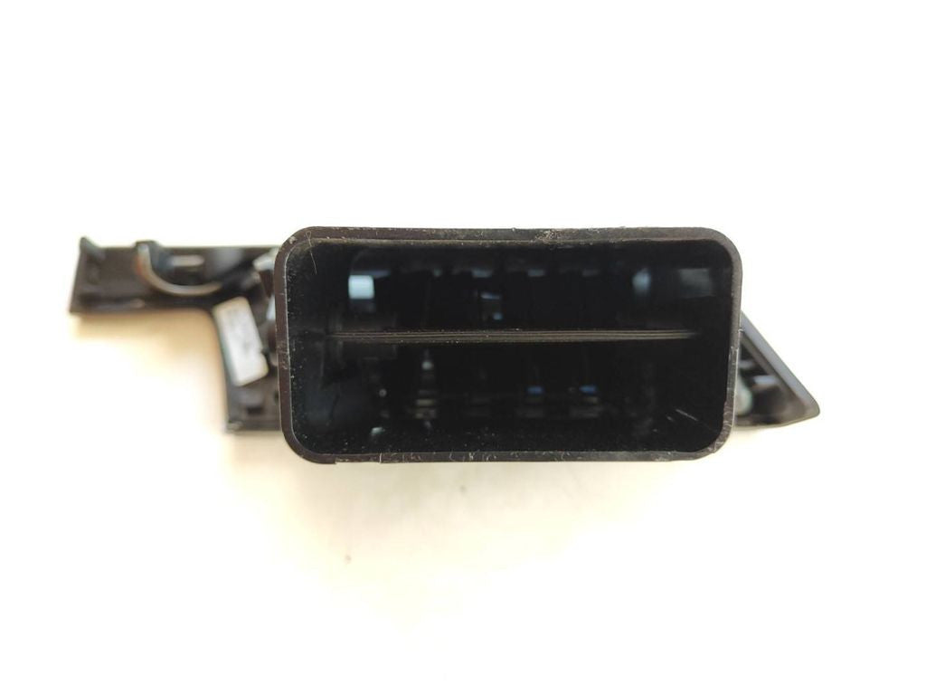 Mercedes-Benz E W212 2009 dashboard side air vent grill trim A2128300254 